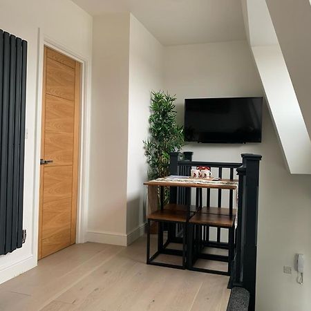 One Bedroom Apartment لندن المظهر الخارجي الصورة