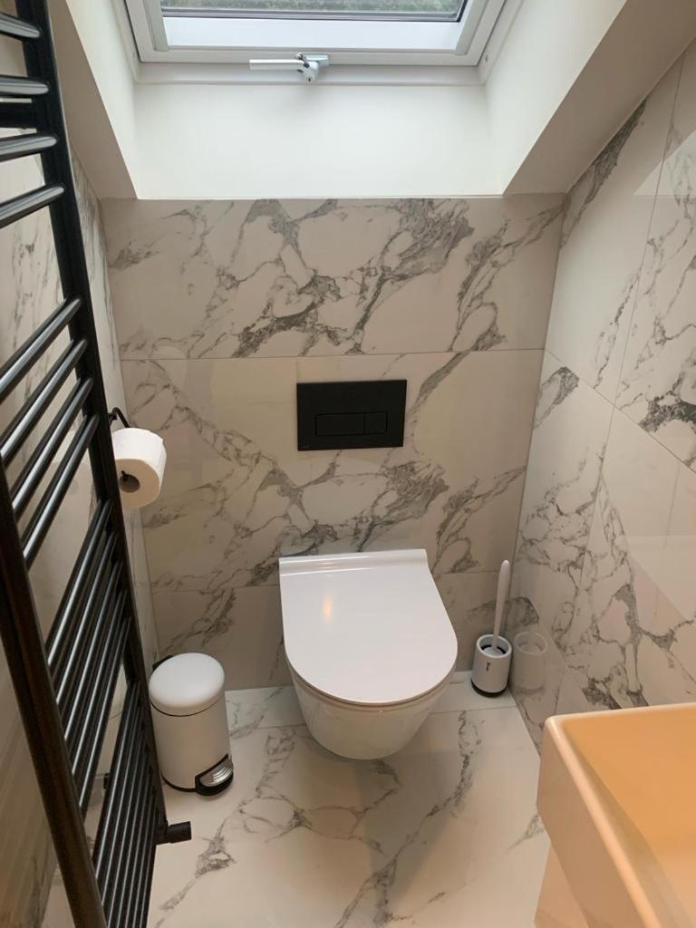 One Bedroom Apartment لندن المظهر الخارجي الصورة